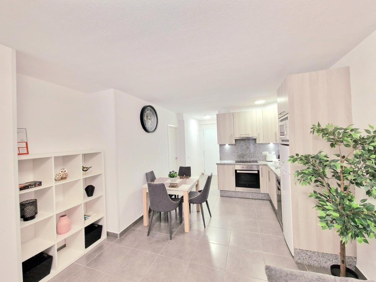 Rhea Calista Apartament Los Cristianos  Kültér fotó